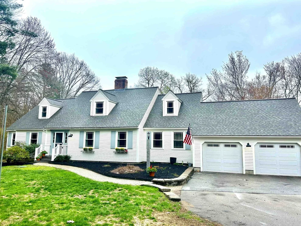 Unit for sale at 29 Orchard, Hollis, NH 03049