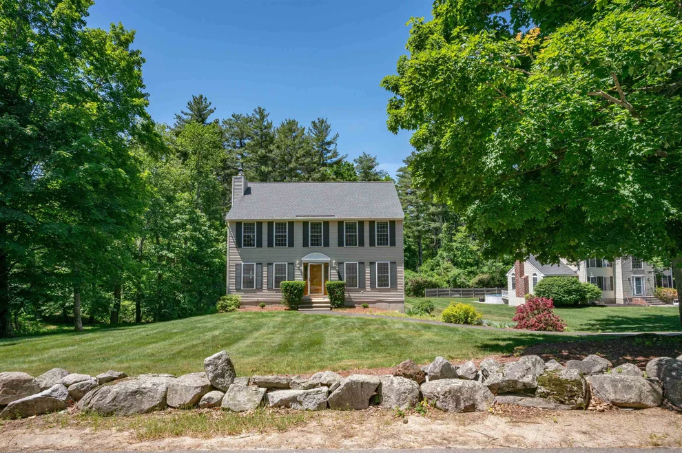 Unit for sale at 10 Golden Brook, Windham, NH 03087