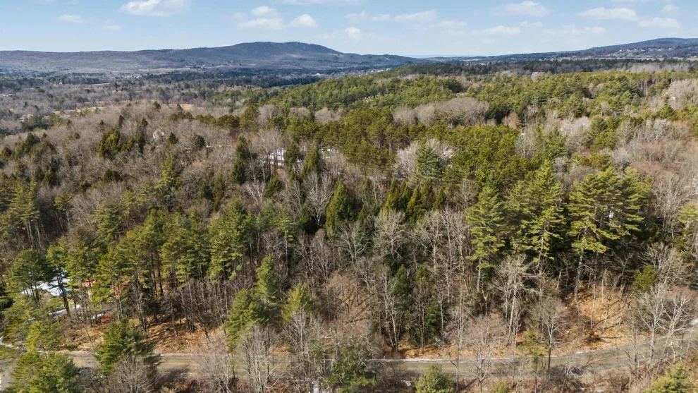 Unit for sale at 138 Shepardson Hollow, Fairfax, VT 05454