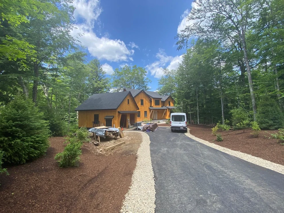 Unit for sale at 152 Crooked Mountain, Lincoln, NH 03251