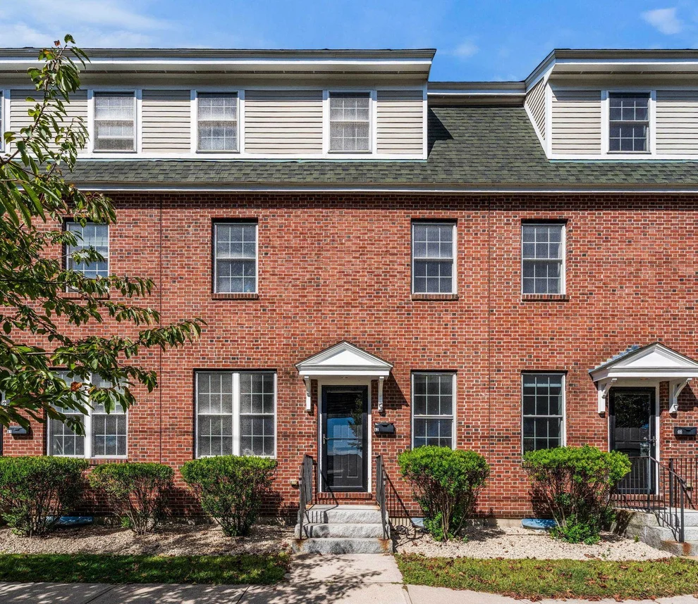 Unit for sale at 9 Falkland, Portsmouth, NH 03801