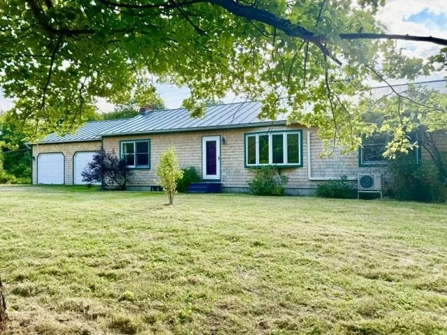 Unit for sale at 3173 Hinesburg, Richmond, VT 05477