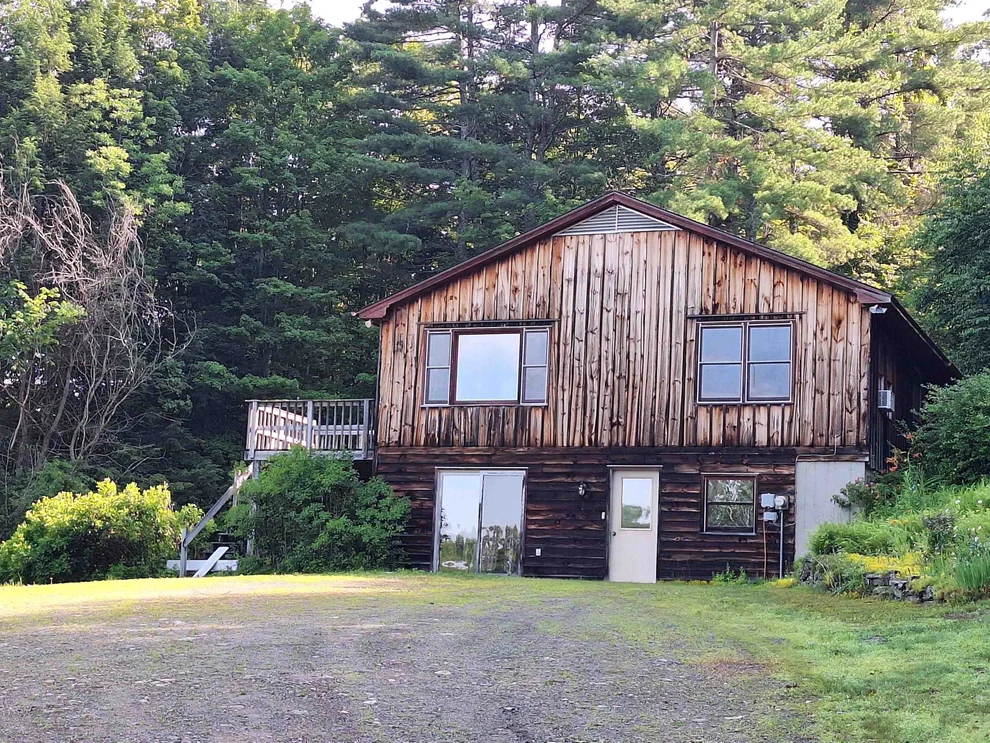 Unit for sale at 521 County, Walpole, NH 03608