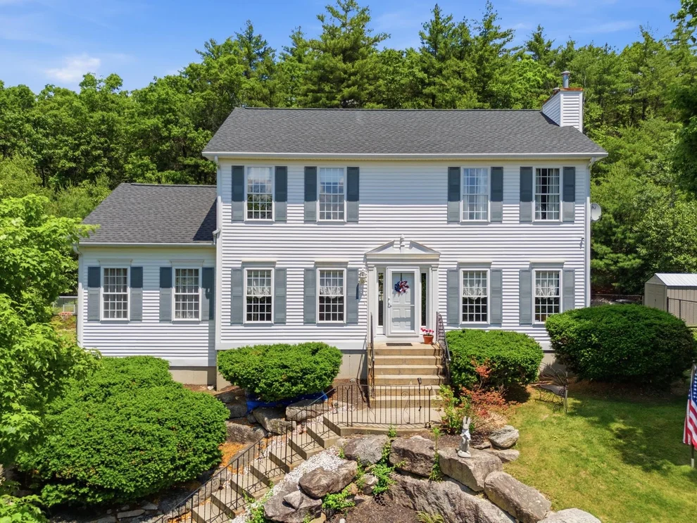 Unit for sale at 80 Rosegate Farm, Manchester, NH 03109