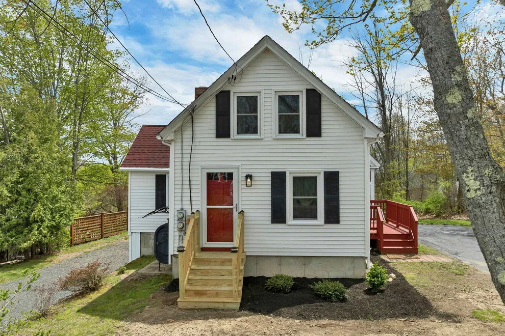 Unit for sale at 9 Elm, Milton, NH 03851