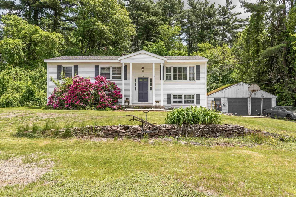 Unit for sale at 3 Craven, Derry, NH 03038