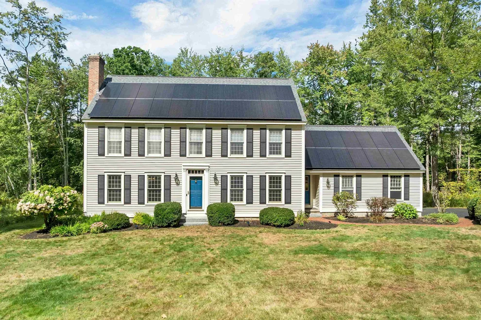 Unit for sale at 27 Oakmont, Concord, NH 03301