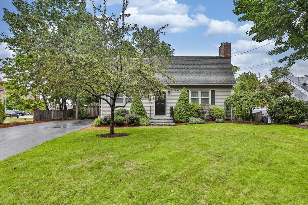 Unit for sale at 35 Smyth, Manchester, NH 03104