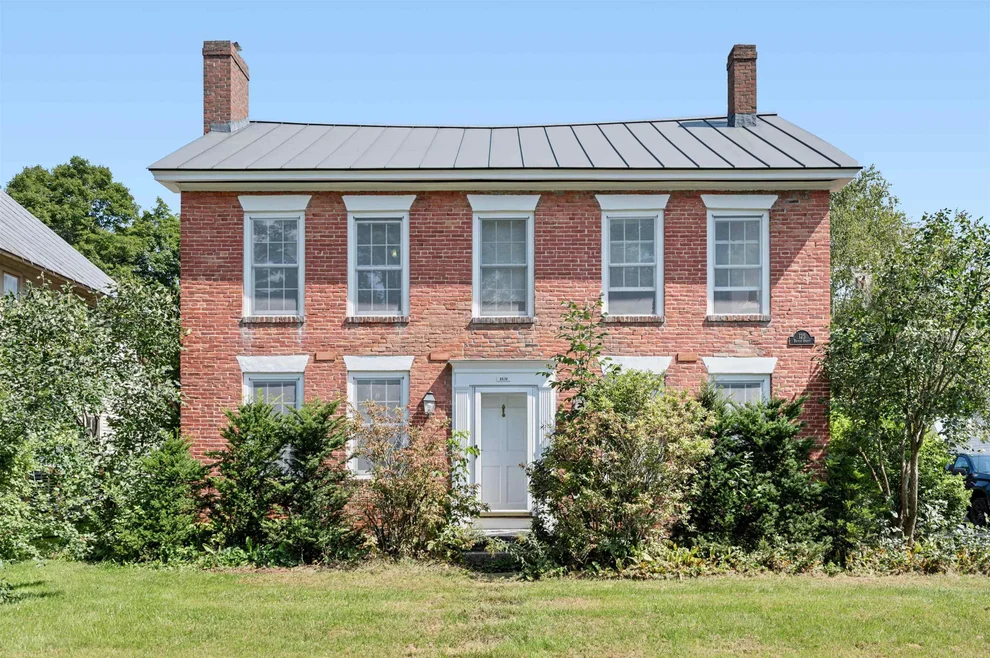 Unit for sale at 125 Bridge, Waitsfield, VT 05673