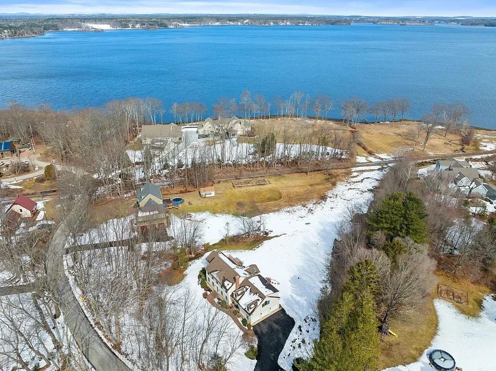 Unit for sale at 72 Depot, Greenland, NH 03840