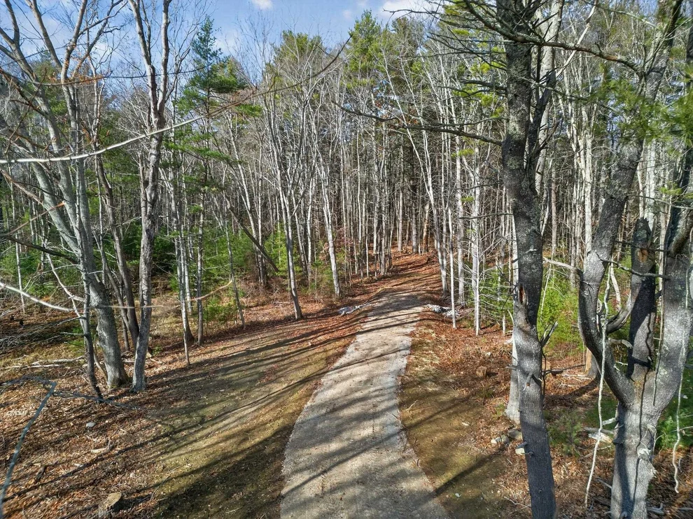 Unit for sale at 2 Lils, York, ME 03909