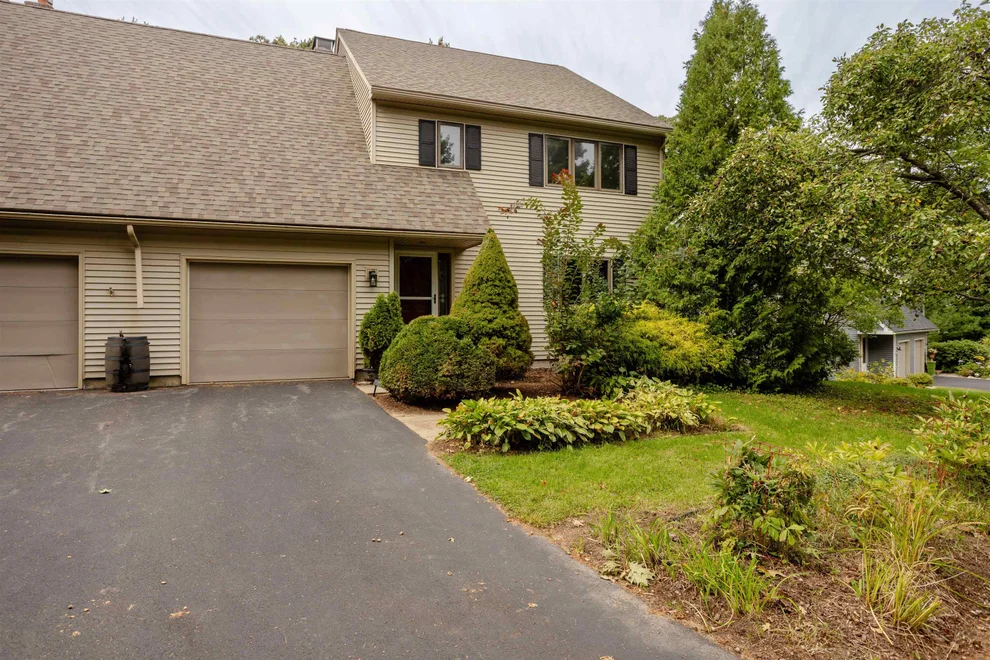 Unit for sale at 965 Williams, Colchester, VT 05446