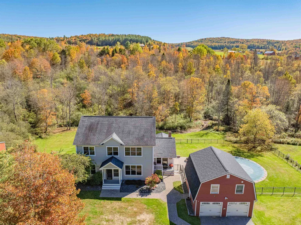 Unit for sale at 975 Sanders, East Montpelier, VT 05651