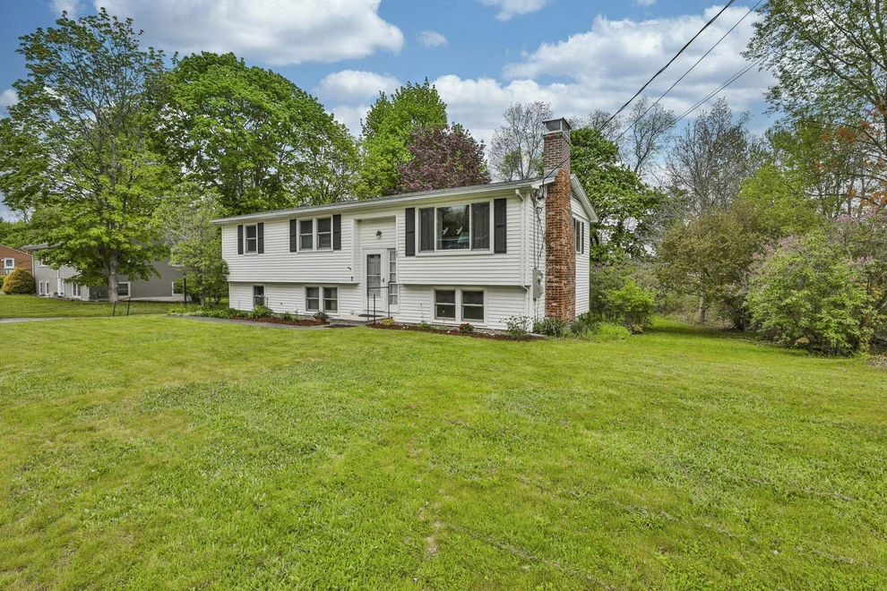 Unit for sale at 59 Crosby, Milford, NH 03055