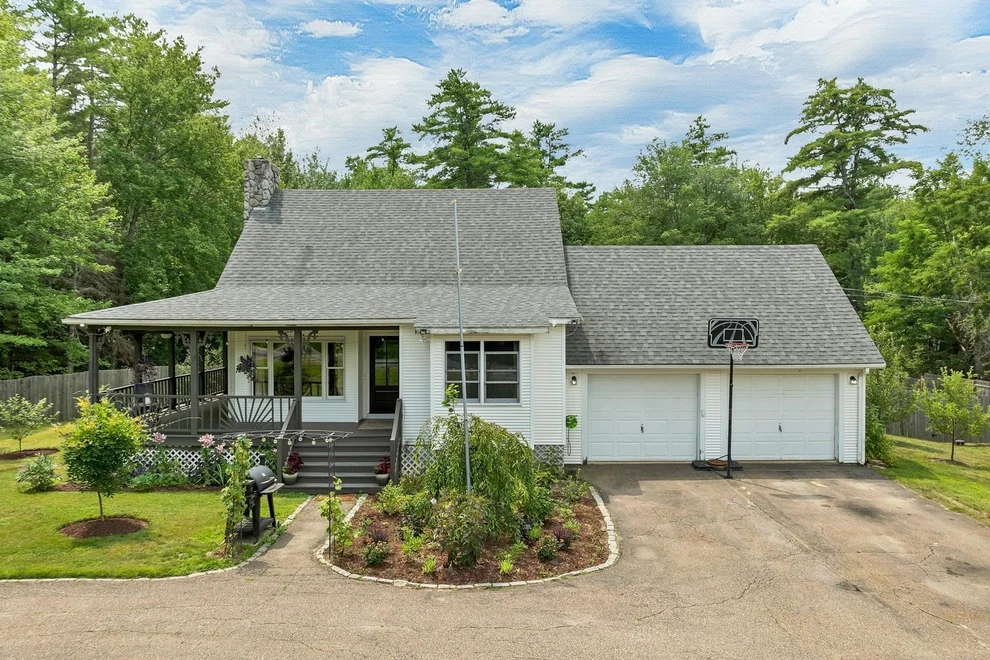 Unit for sale at 120 Governor Wentworth, Moultonborough, NH 03254