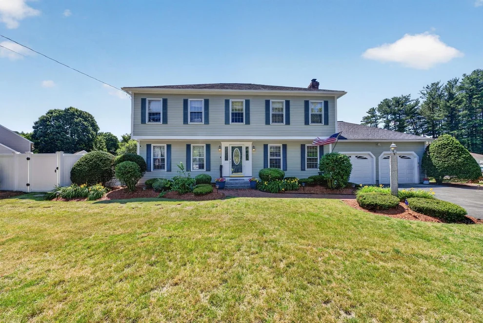 Unit for sale at 177 Ridge, Nashua, NH 03062