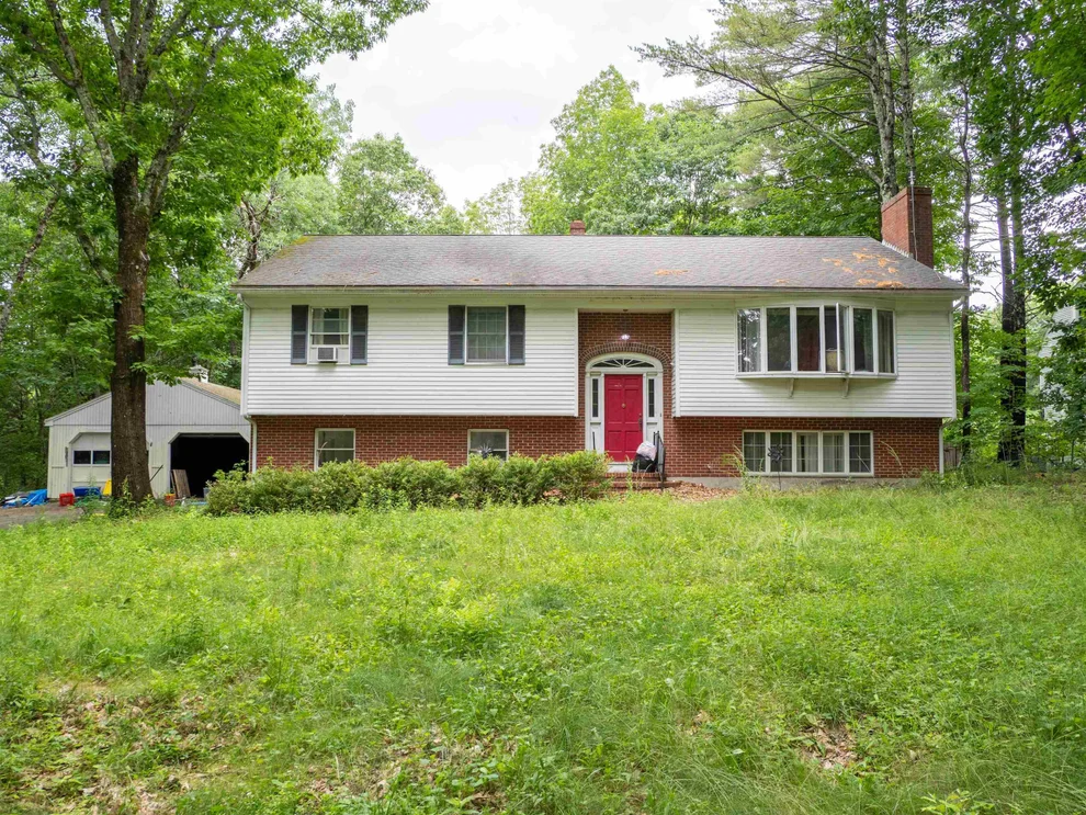 Unit for sale at 12 Sunnyside, Durham, NH 03824