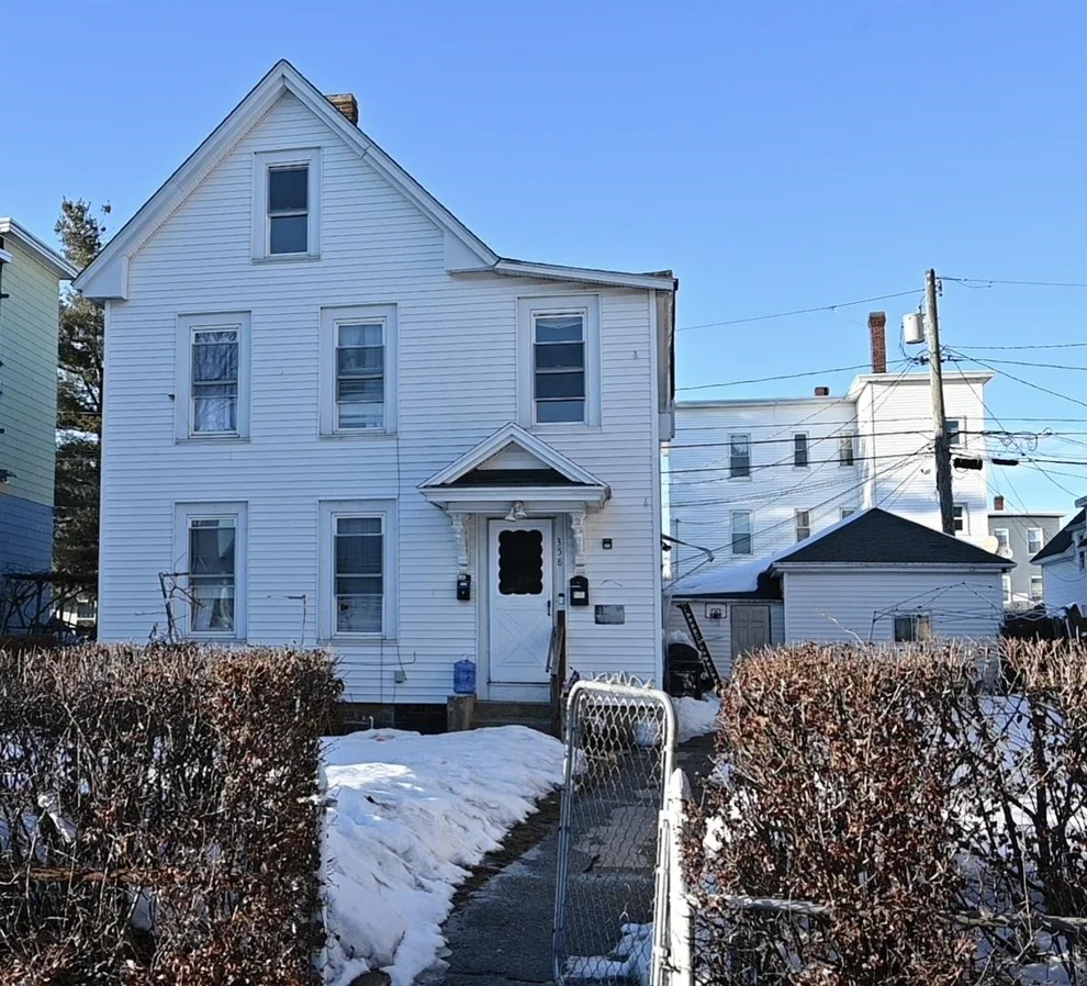 Unit for sale at 358 Auburn, Manchester, NH 03103