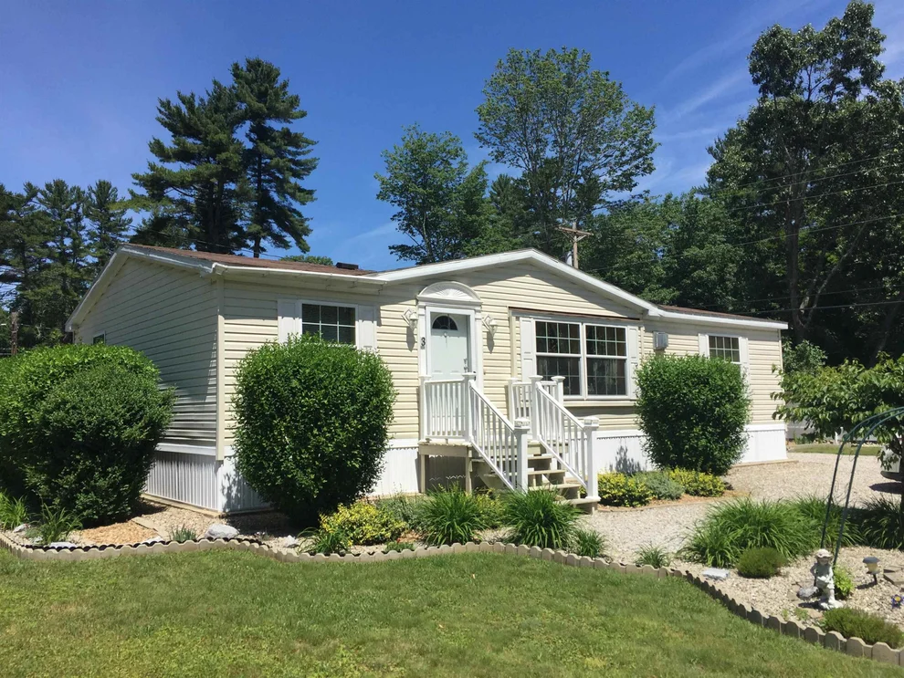 Unit for sale at 3 Federal Hill, Lee, NH 03861
