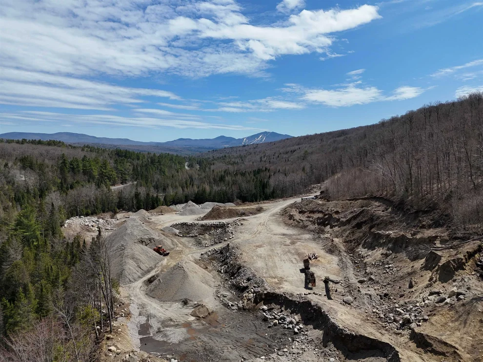 Unit for sale at 939 U.S. Route 5, Sutton, VT 05867