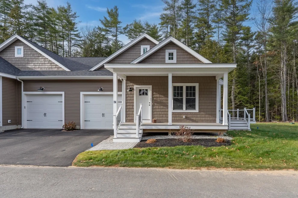 Unit for sale at 1A Debbie, Amherst, NH 03031