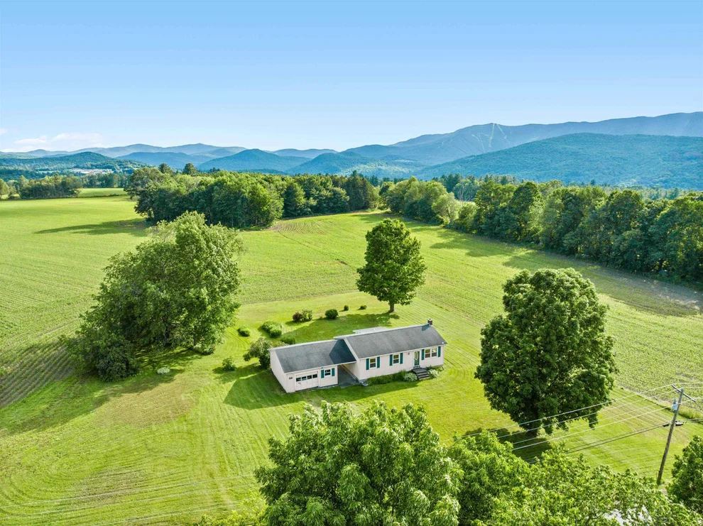 Unit for sale at 2480 East Warren, Waitsfield, VT 05673