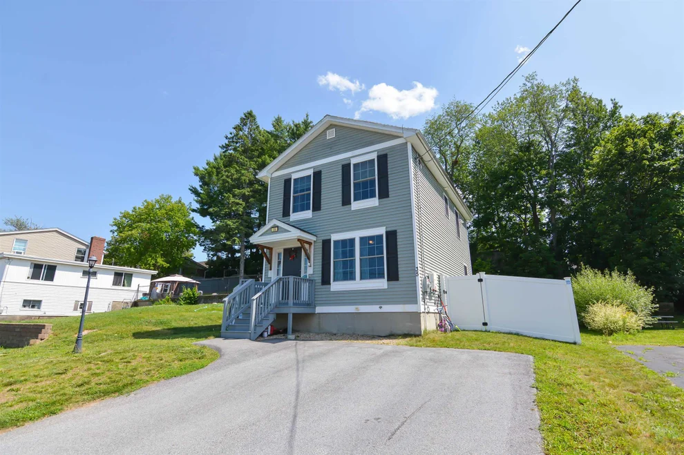 Unit for sale at 35 Cross, Allenstown, NH 03275