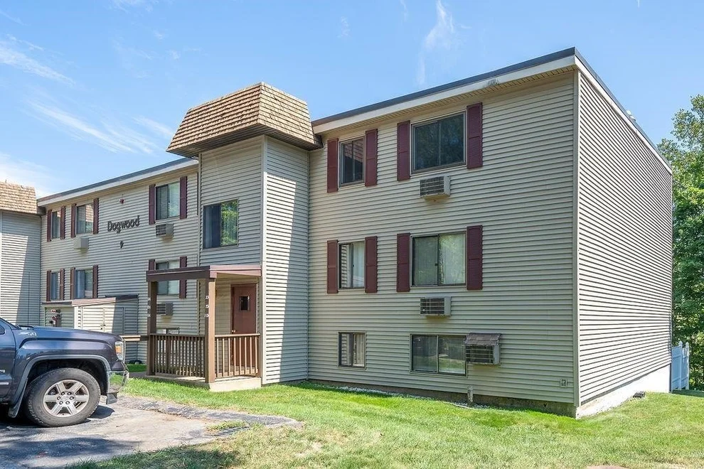 Unit for sale at 9 Treetop, Laconia, NH 03246