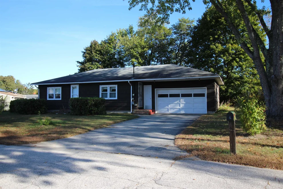 Unit for sale at 4 Travers, Hudson, NH 03051