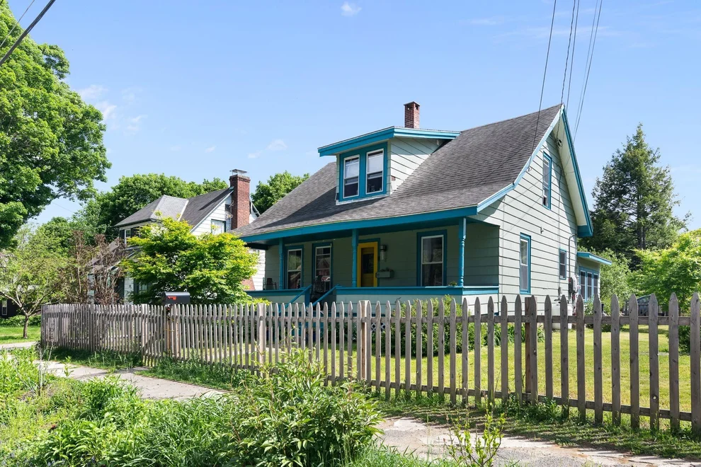 Unit for sale at 82 Oak Grove, Brattleboro, VT 05301