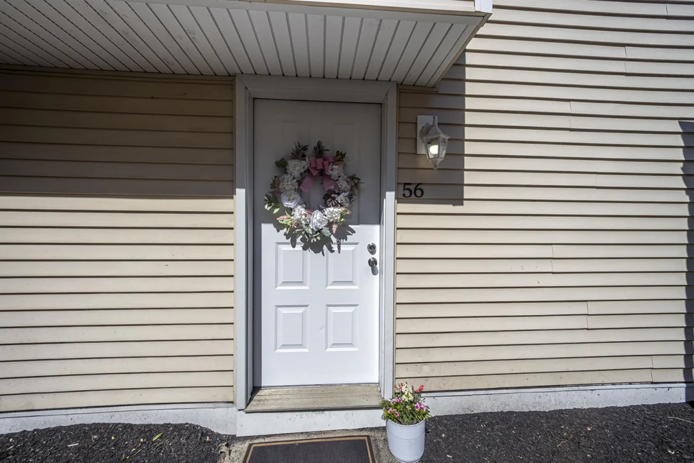 Unit for sale at 56 Franklin, Rochester, NH 03867