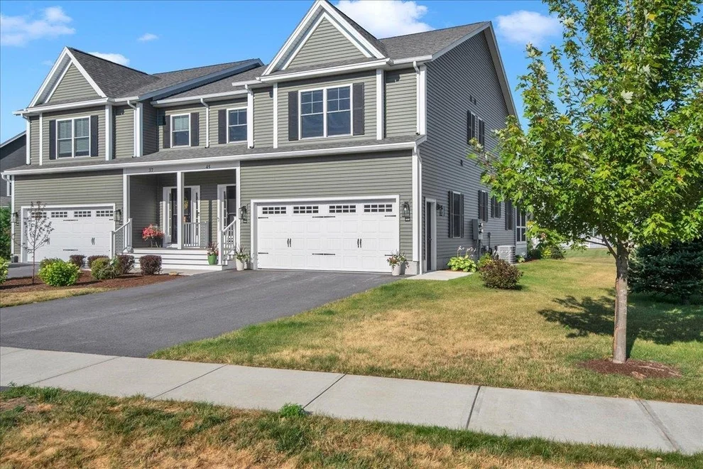Unit for sale at 45 Wildlife, Colchester, VT 05446