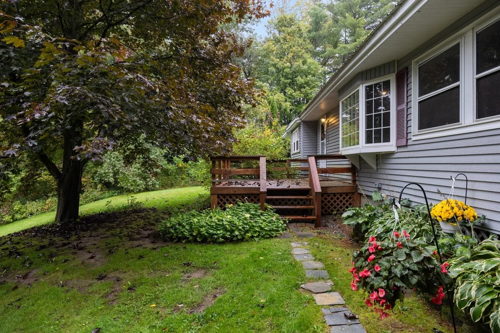 Unit for sale at 9042 Williston, Williston, VT 05495