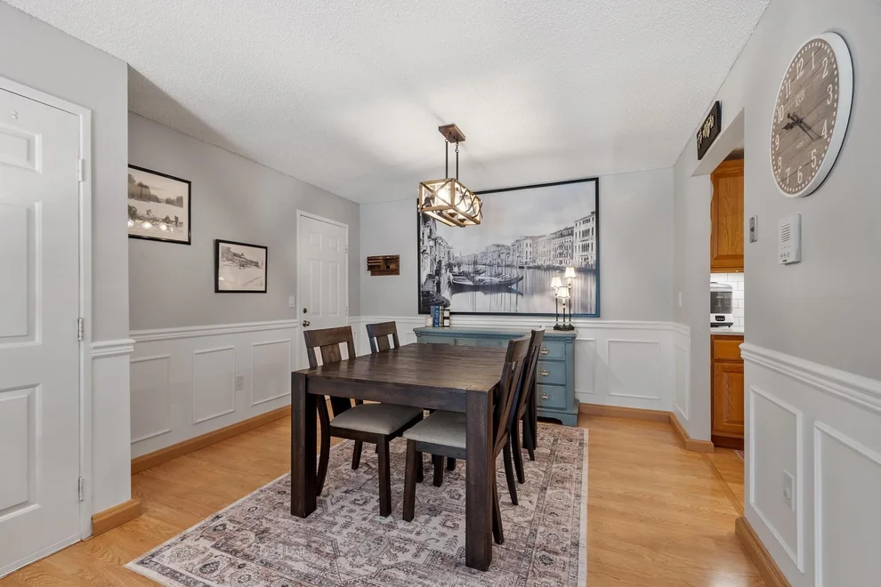 Unit for sale at 8 Northbrook, Manchester, NH 03102