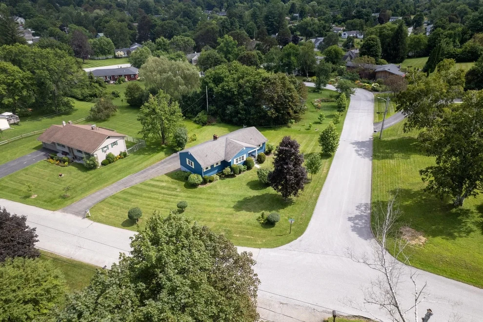 Unit for sale at 18 Piedmont, Rutland City, VT 05701