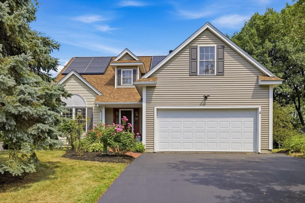 Unit for sale at 16 Dunlin, Portsmouth, NH 03801