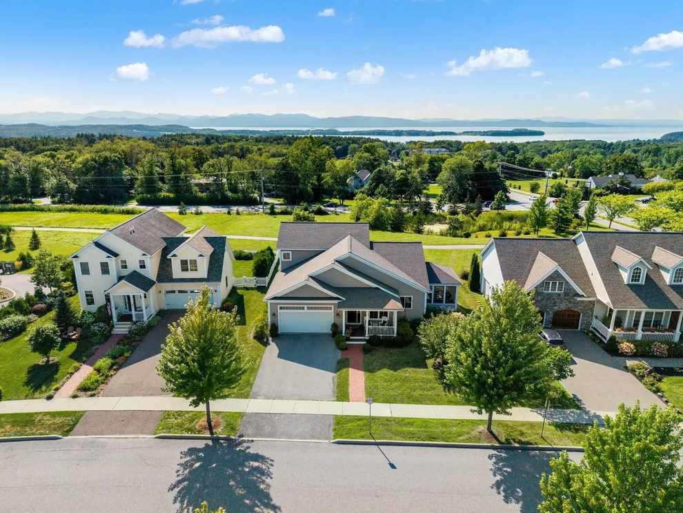 Unit for sale at 22 Aiken, South Burlington, VT 05403