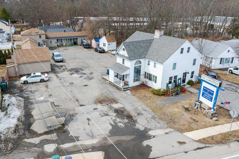 Unit for sale at 852 Lafayette, Hampton, NH 03842