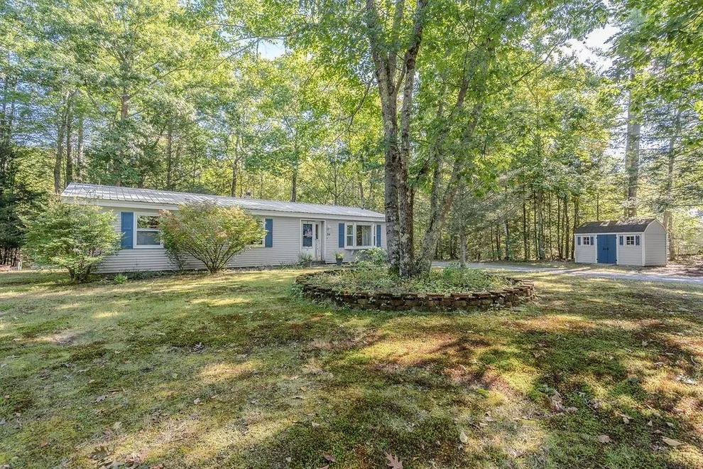 Unit for sale at 34 Forest Brook, Barrington, NH 03825