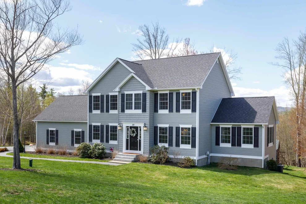 Unit for sale at 28 McEvoy, Epsom, NH 03234