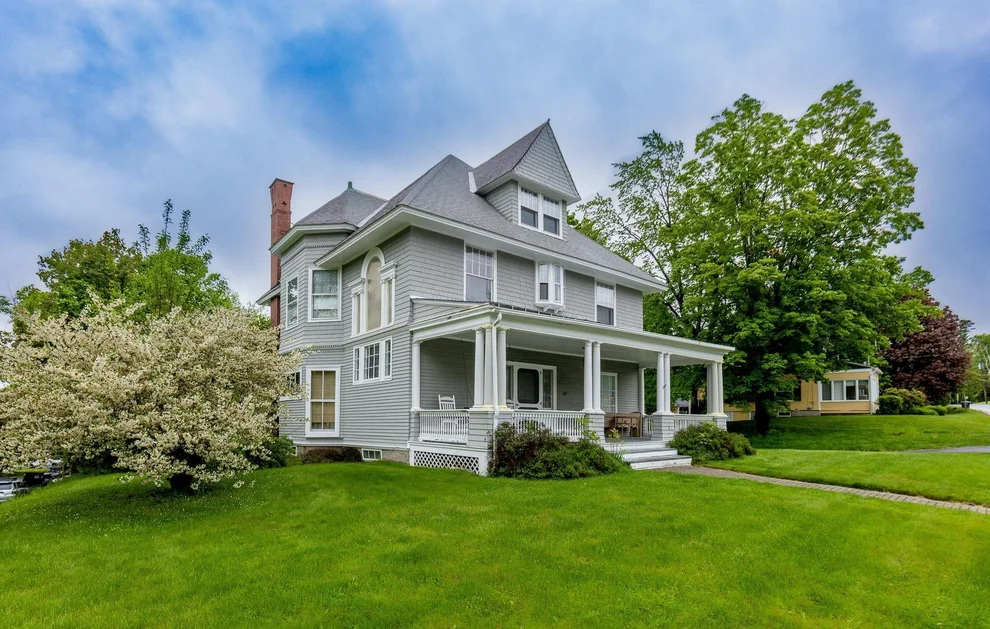 Unit for sale at 27 Shaker Hill, Enfield, NH 03748