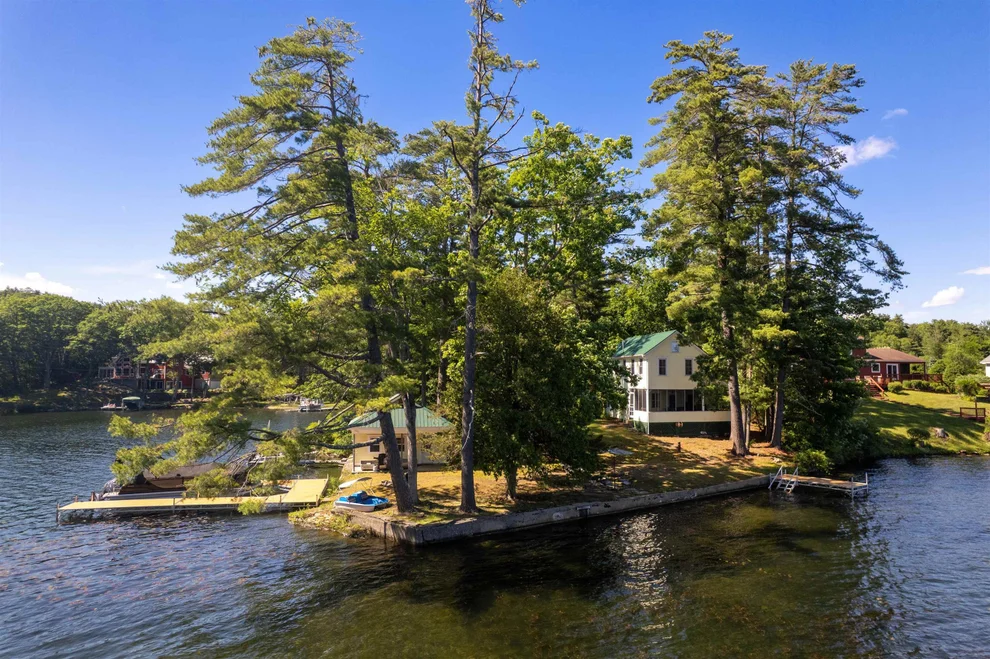 Unit for sale at 48 Acorn Lodge, Castleton, VT 05735