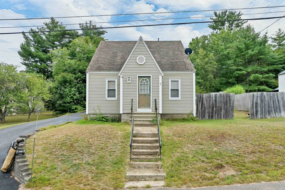 Unit for sale at 23 Montgomery, Farmington, NH 03835