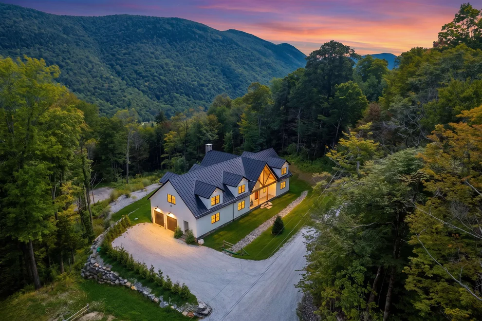 Unit for sale at 46 Deer, Killington, VT 05751