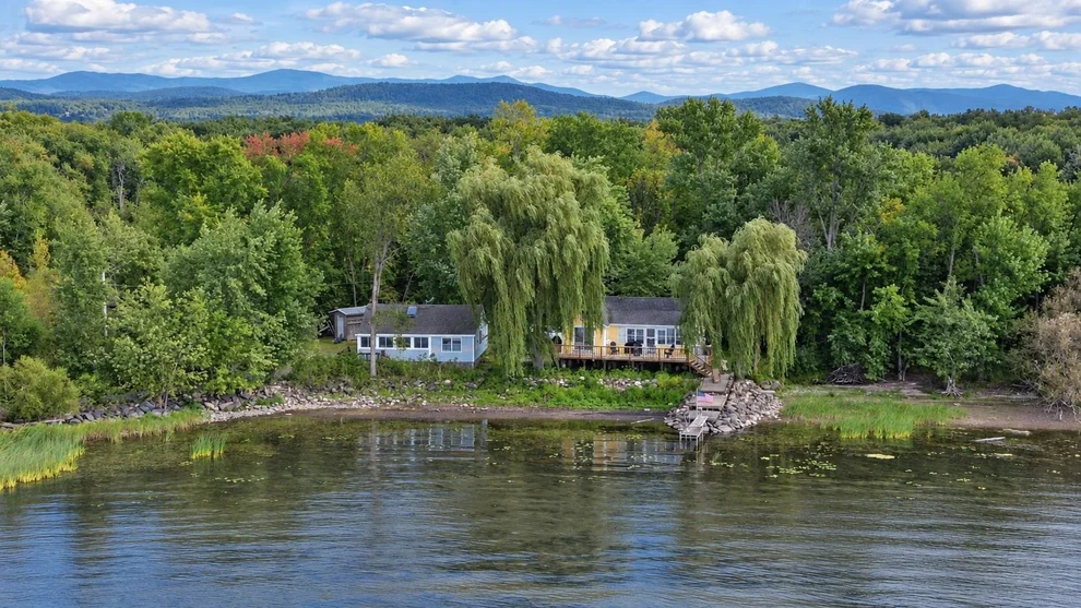 Unit for sale at 172 South, Ferrisburgh, VT 05456