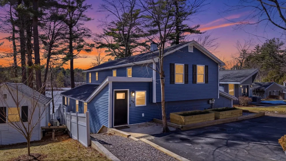 Unit for sale at 65 Sebbins Pond, Bedford, NH 03110