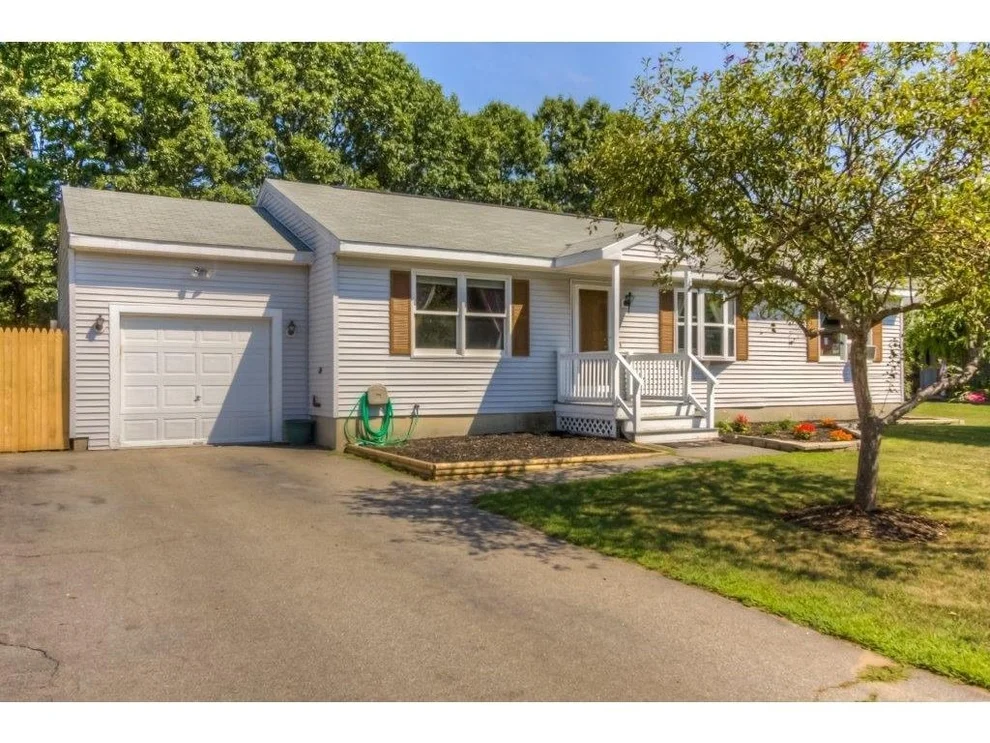 Unit for sale at 5 Doherty, Rollinsford, NH 03869