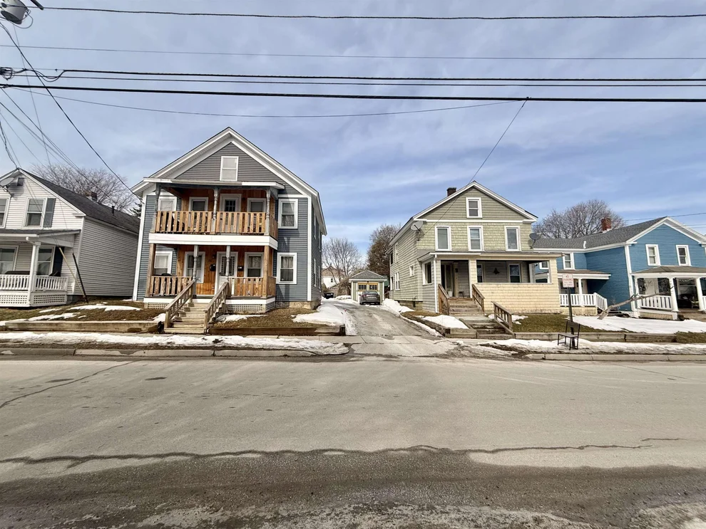 Unit for sale at 25-27 Killington, Rutland City, VT 05701
