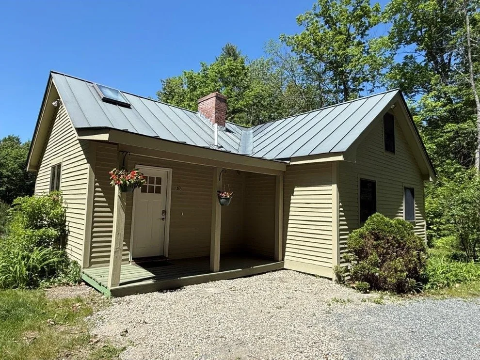 Unit for sale at 139 Ibey, Enfield, NH 03748