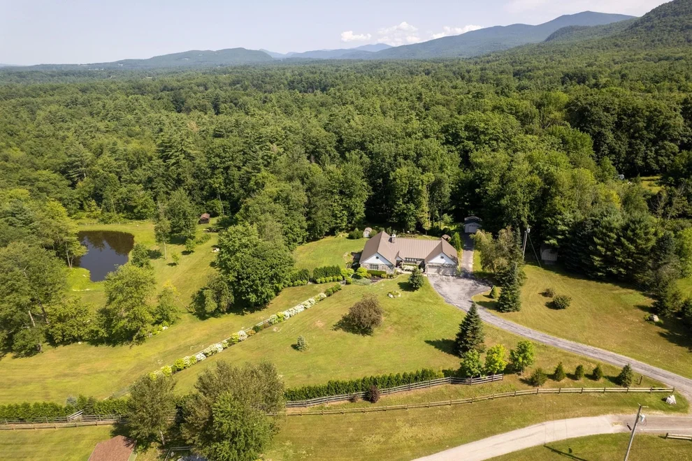 Unit for sale at 1324 Town Line, Rutland Town, VT 05701